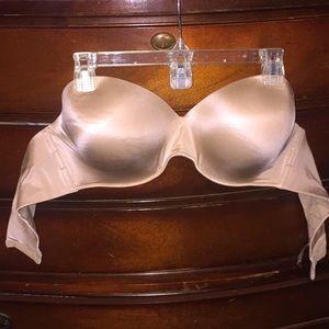 Cacique 42D convertible Bra in Nude